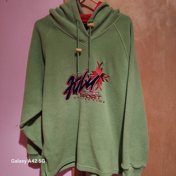 FUBU Tops - FUBU Vintage sweatshirt/hoodie